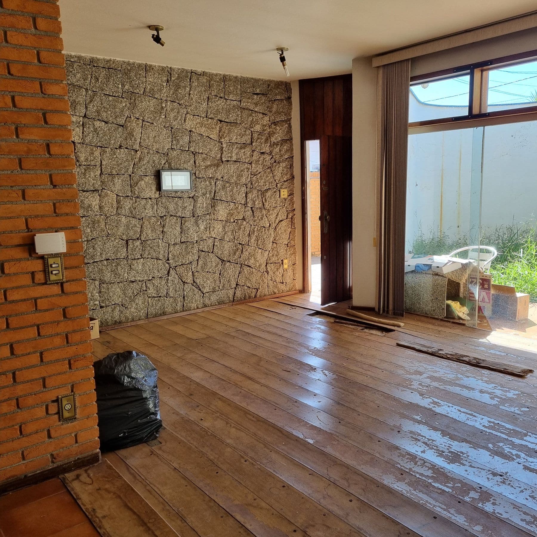 Santo Legado Café, registro anterior 2