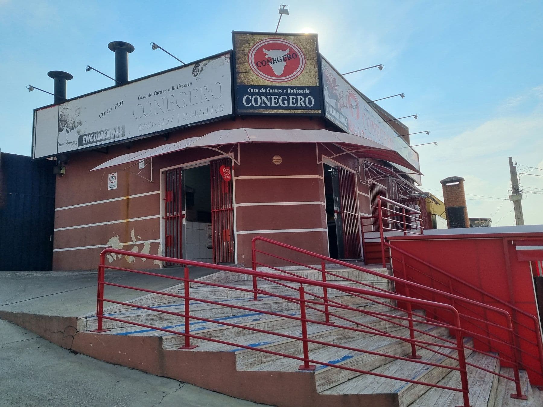 Conegero Casa de Carnes e Rotisserie: Transformação do espaço, antes
